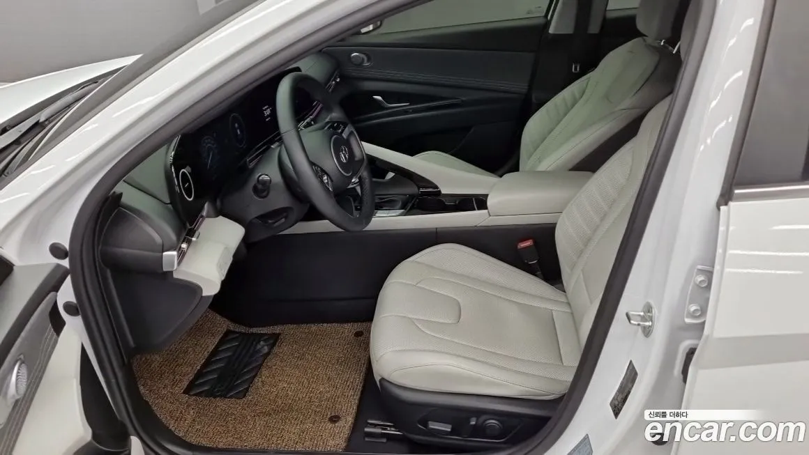 Hyundai AVANTE 2021 из KR, фото 10