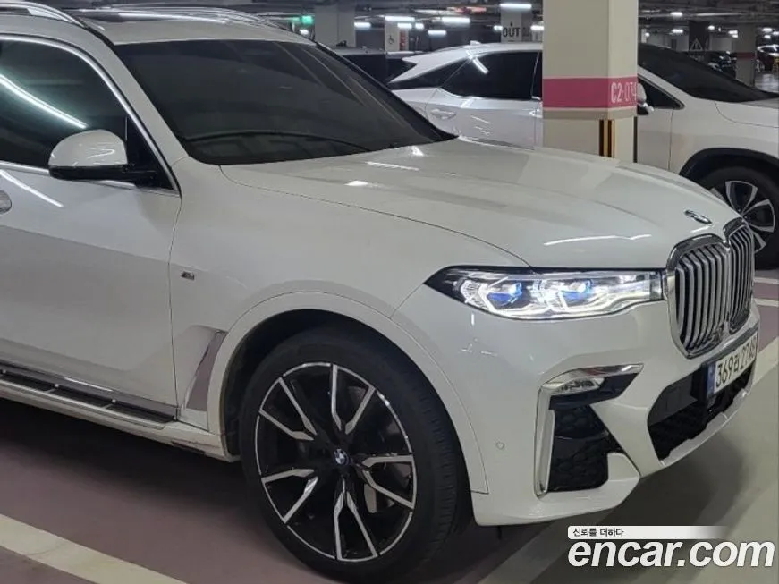 BMW X7 2021 из KR, фото 4
