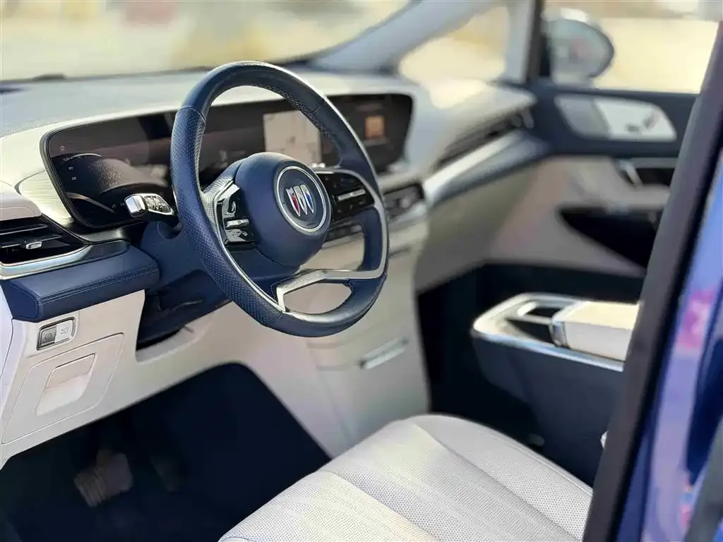 Buick Century 2023 из CN, фото 5