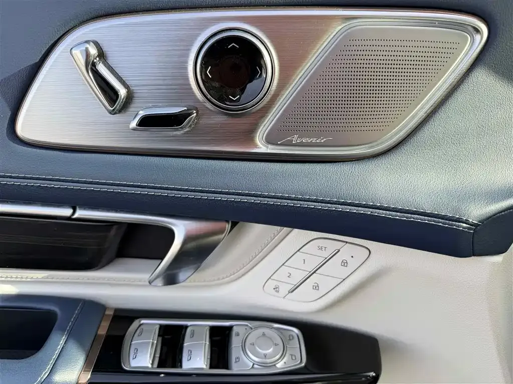 Buick Century 2023 из CN, фото 6