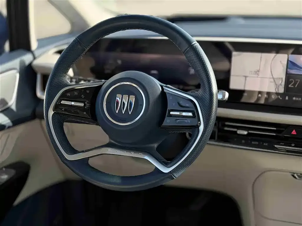 Buick Century 2023 из CN, фото 8
