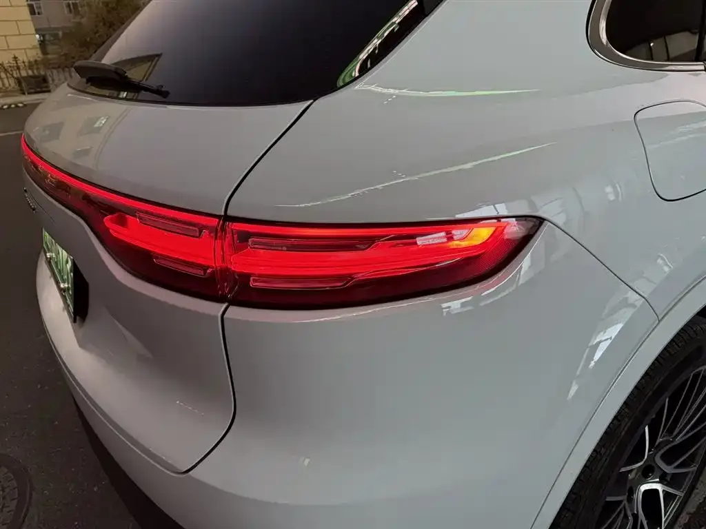 Porsche Cayenne Hybrid 2021 из CN, фото 6