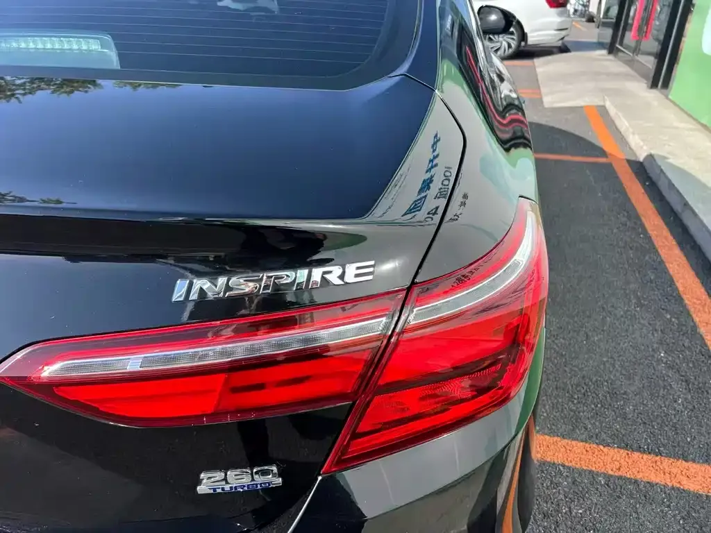 Honda Inspire 2023 из CN, фото 5