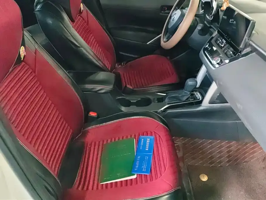 Toyota Corolla Cross 2023 из CN, фото 8