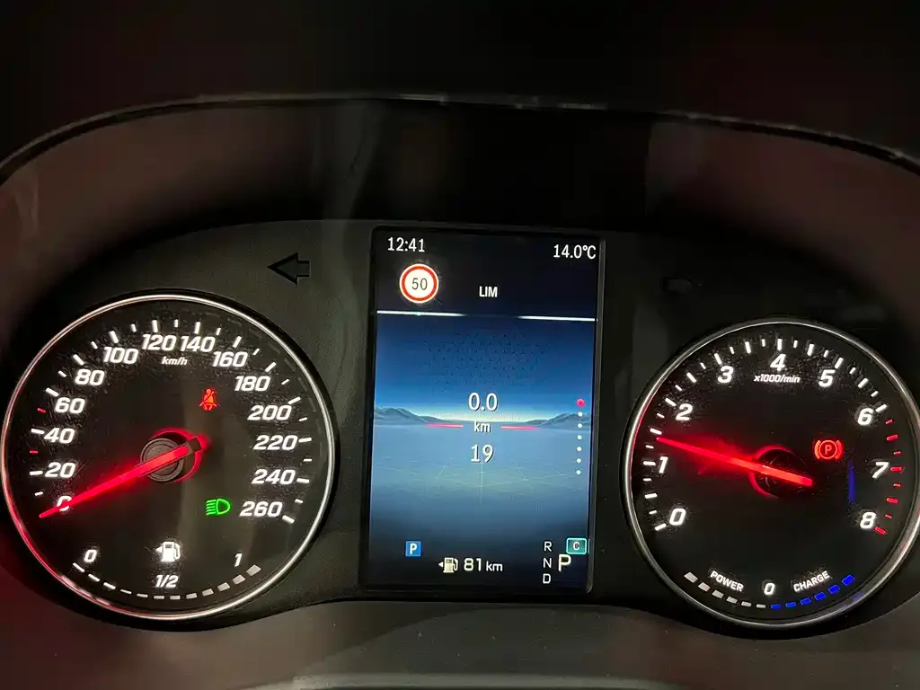 Mercedes-Benz Vito 2025 из CN, фото 6