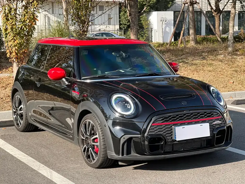 MINI JCW (John Cooper Works) 2022 из CN, фото 3