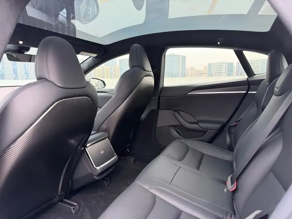 Tesla Model S 2023 из CN, фото 9