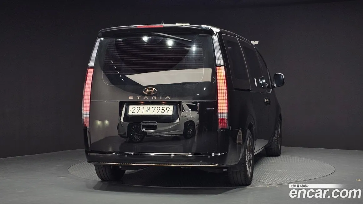 Hyundai Staria 2023 из KR, фото 4