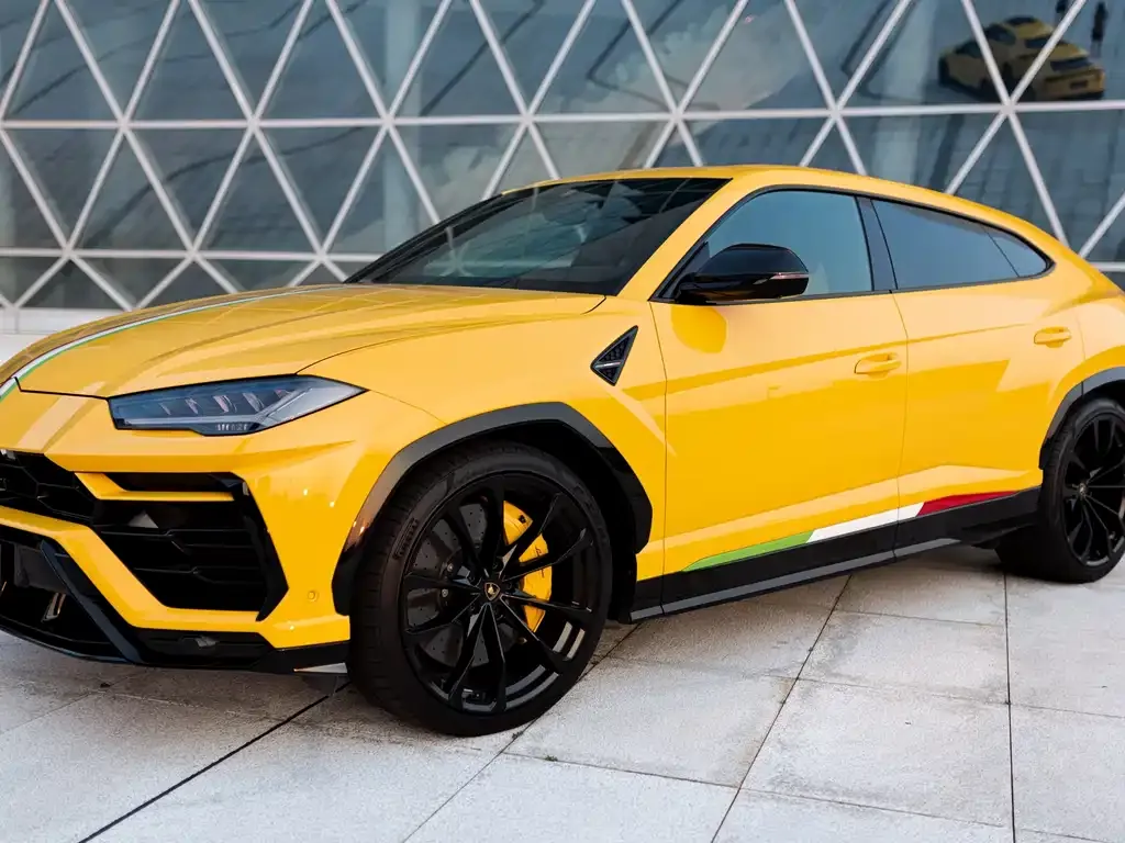 Lamborghini Urus 2023 из CN, фото 2