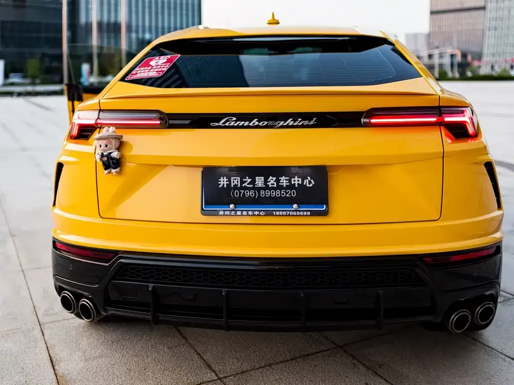 Lamborghini Urus 2023 из CN, фото 7