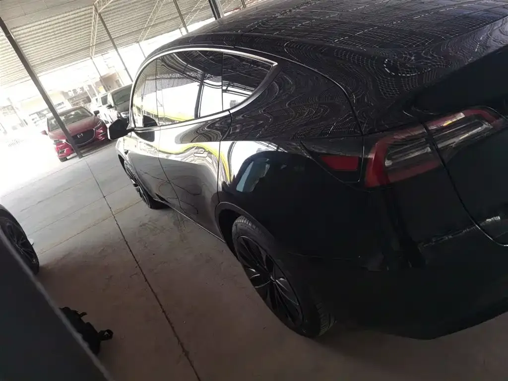 Tesla Model Y 2023 из CN, фото 5