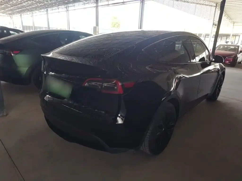 Tesla Model Y 2023 из CN, фото 7