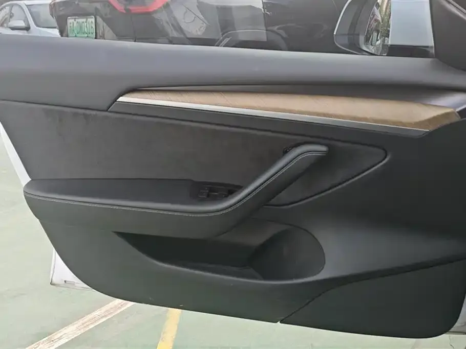 Tesla Model 3 2021 из CN, фото 7
