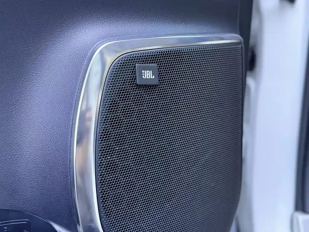 Toyota Vellfire 2022 из CN, фото 6