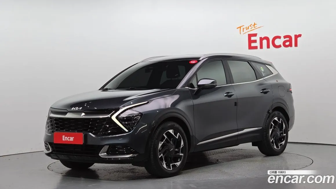 Kia Sportage — фото 1