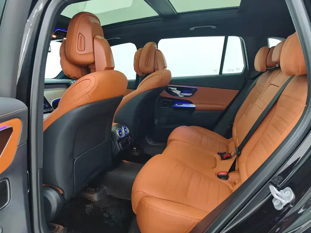 Mercedes-Benz GLC 2024 из CN, фото 8