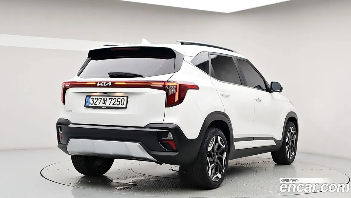 Kia Seltos 2023 из KR, фото 4