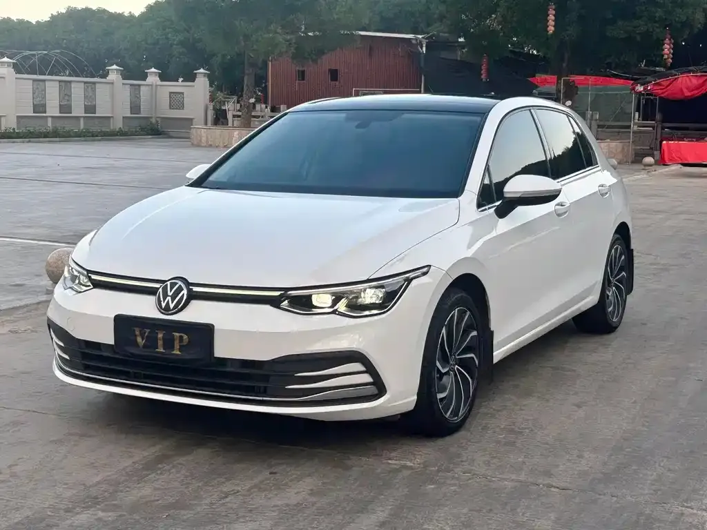 Volkswagen Golf 2021 из CN, фото 1