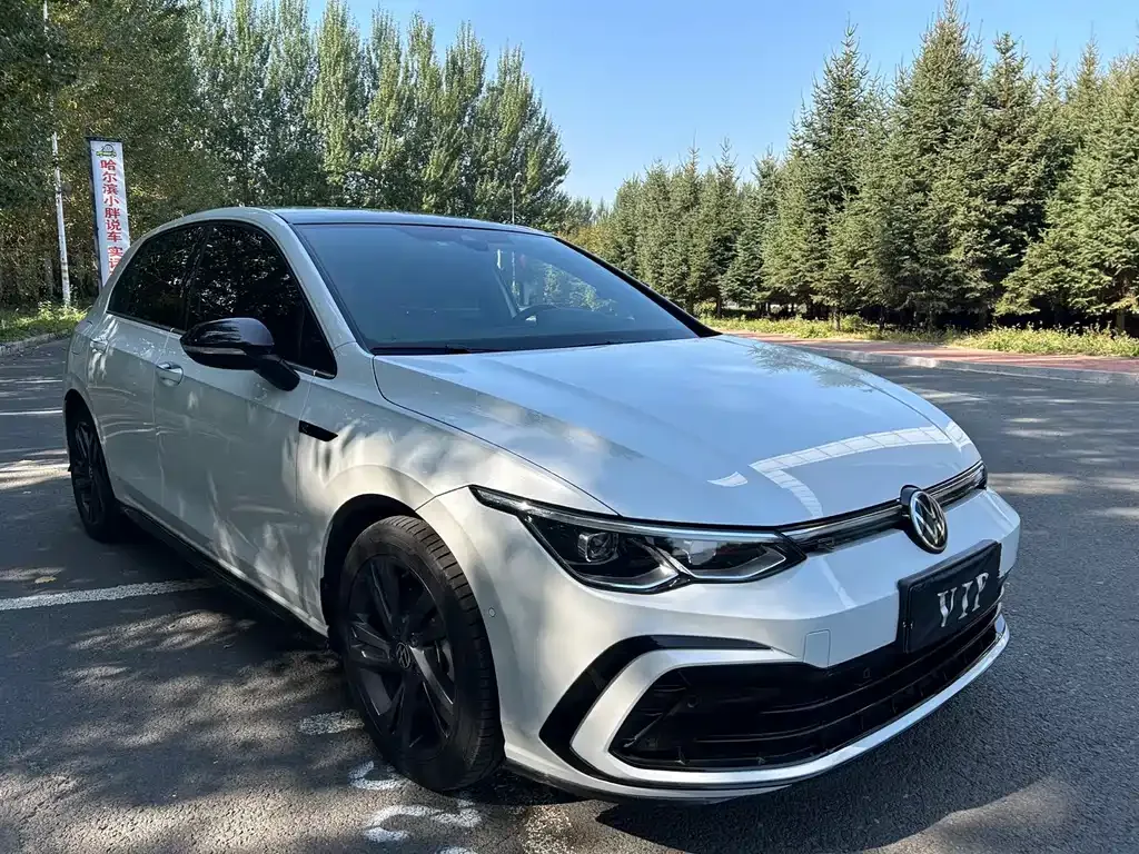 Volkswagen Golf 2022 из CN, фото 3