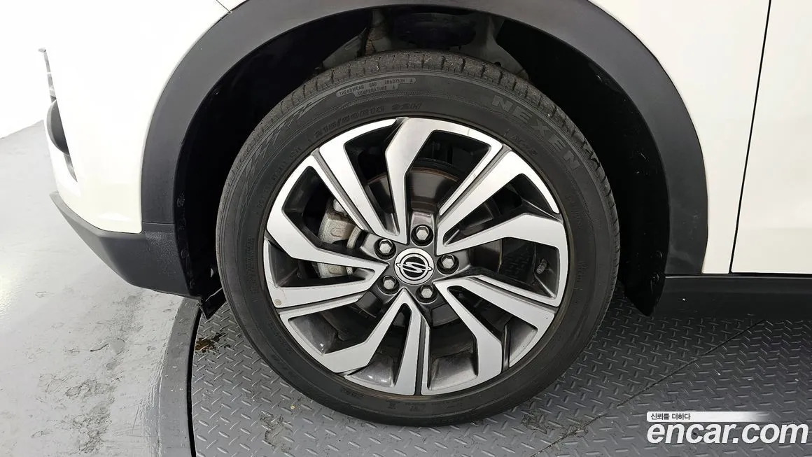 KG Mobility (Ssangyong) TIBOLI 2021 из KR, фото 5