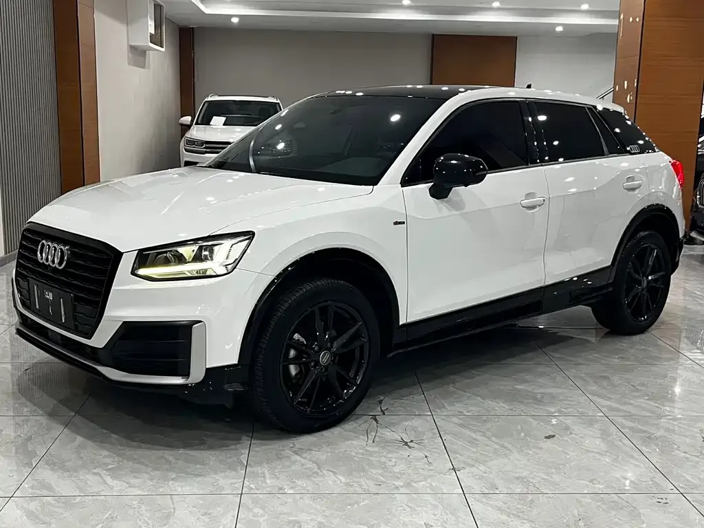 Audi Q2L 2021 из CN, фото 1