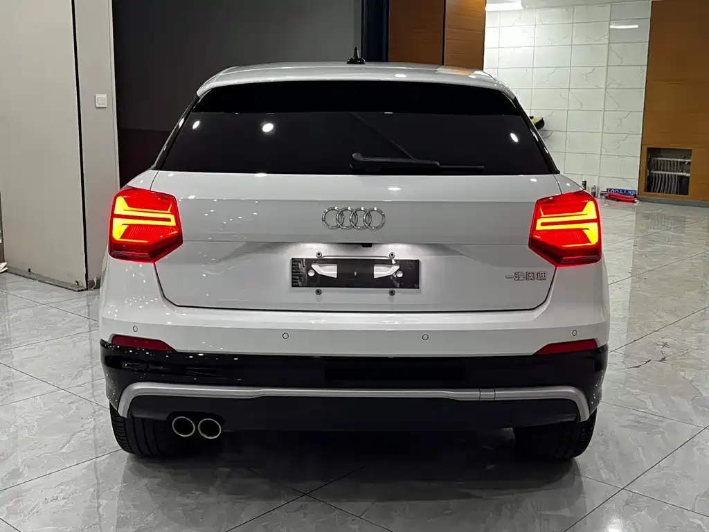 Audi Q2L 2021 из CN, фото 5