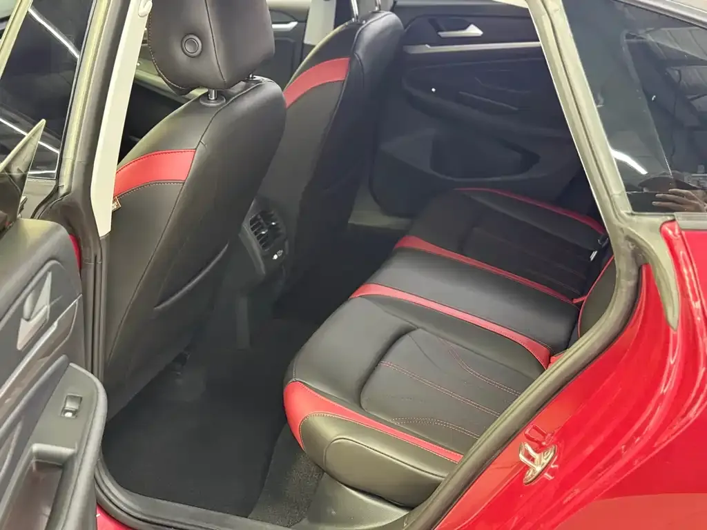 Volkswagen Lamando 2022 из CN, фото 6