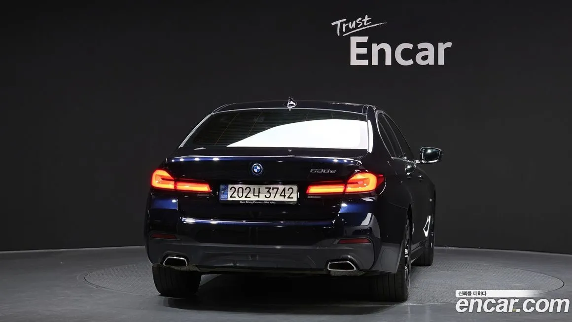 BMW 5-Series 2023 из KR, фото 4