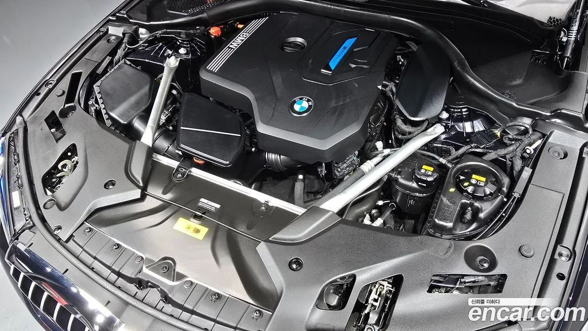 BMW 5-Series 2023 из KR, фото 6