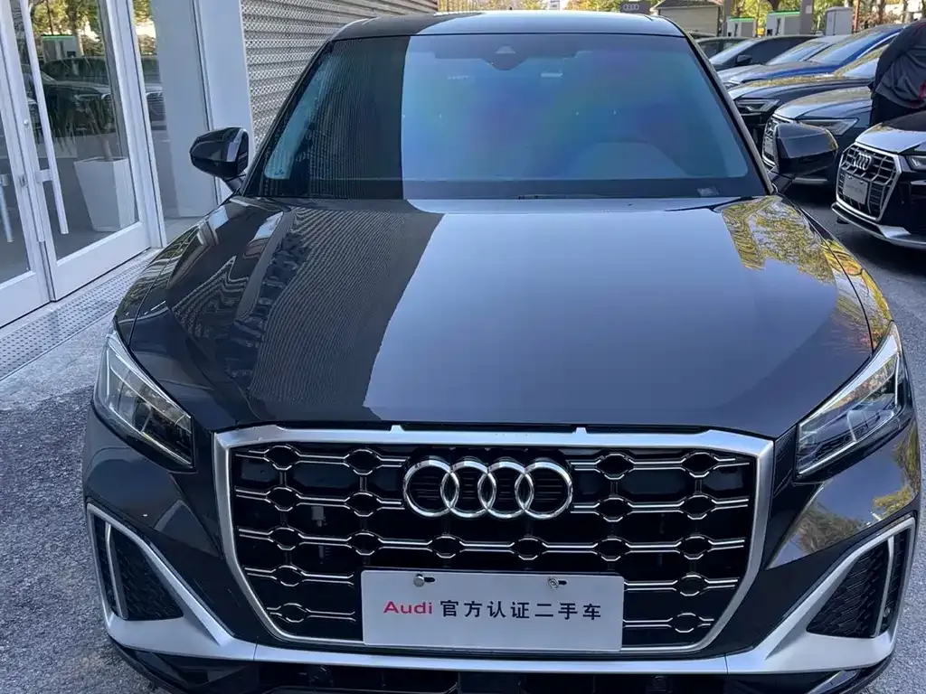 Audi Q2L 2023 из CN, фото 3