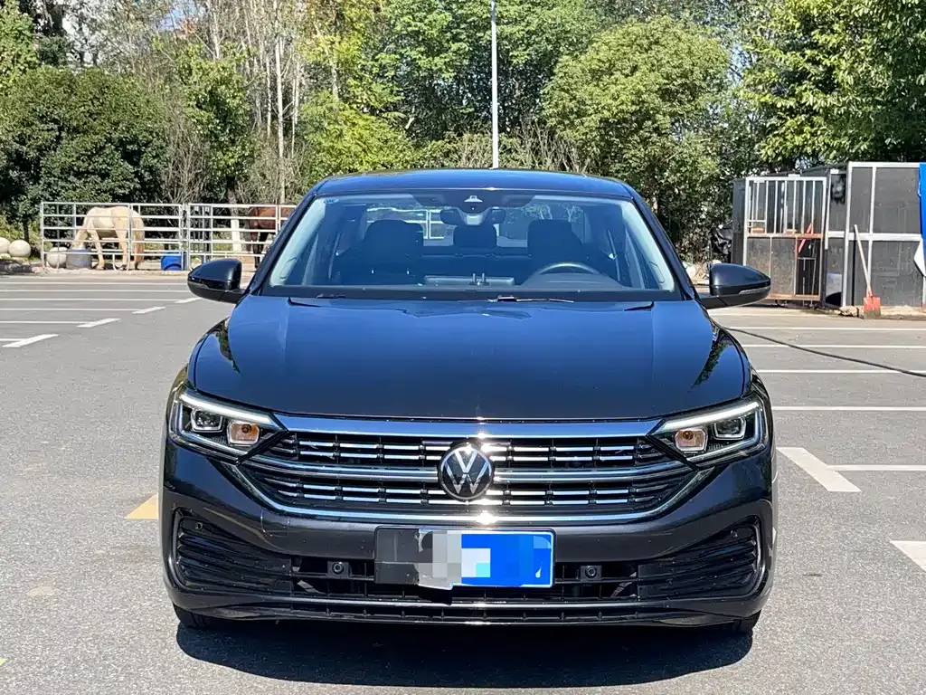 Volkswagen Sagitar 2023 из CN, фото 2
