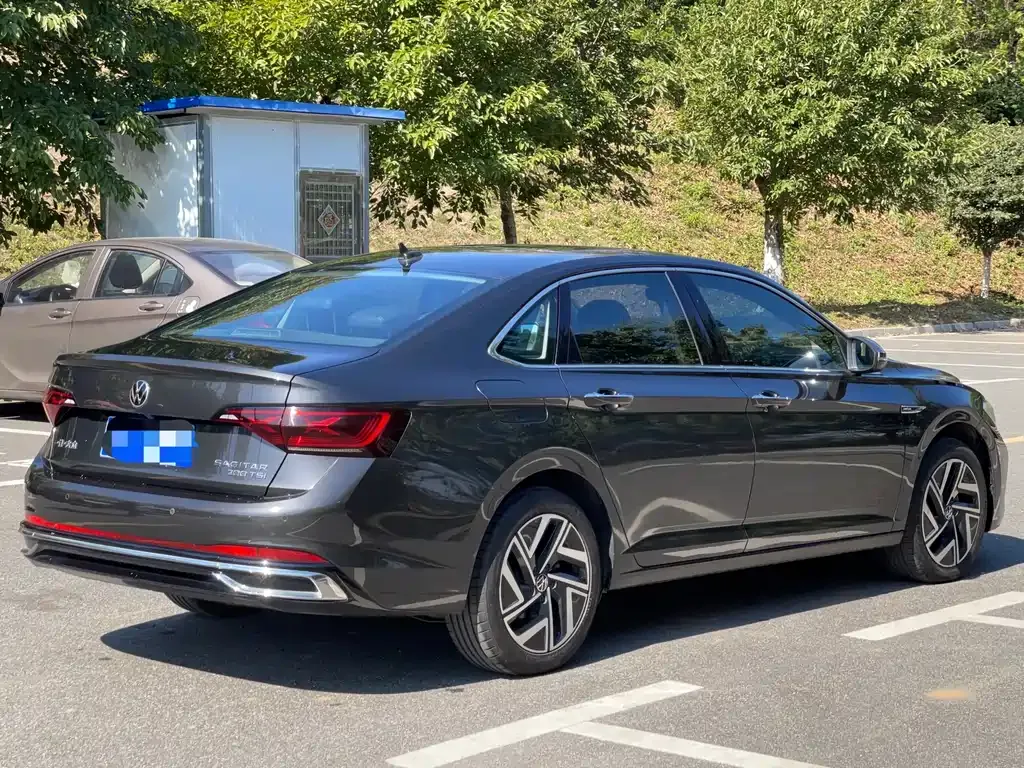 Volkswagen Sagitar 2023 из CN, фото 6