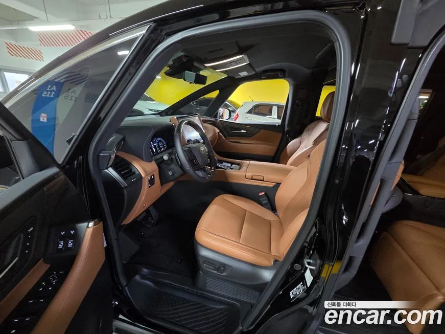Toyota Alphard 2025 из KR, фото 10