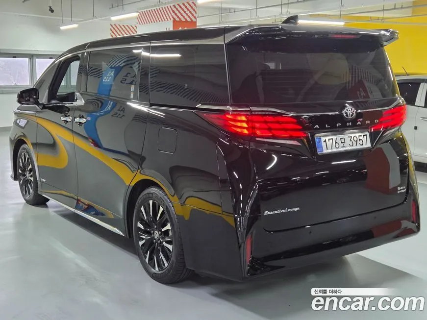 Toyota Alphard 2025 из KR, фото 4