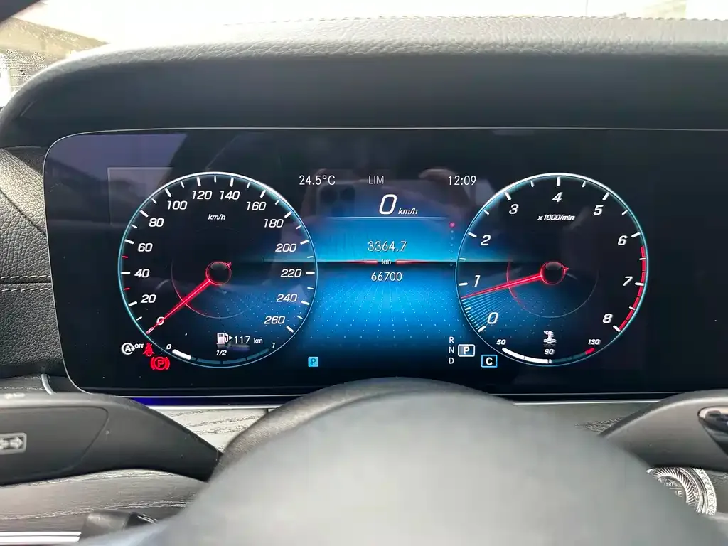Mercedes-Benz E-Class 2021 из CN, фото 10