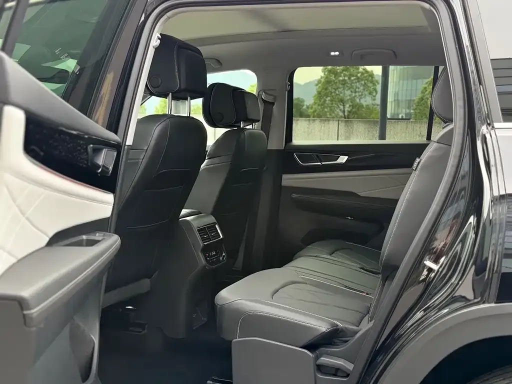 Volkswagen Teramont 2024 из CN, фото 10