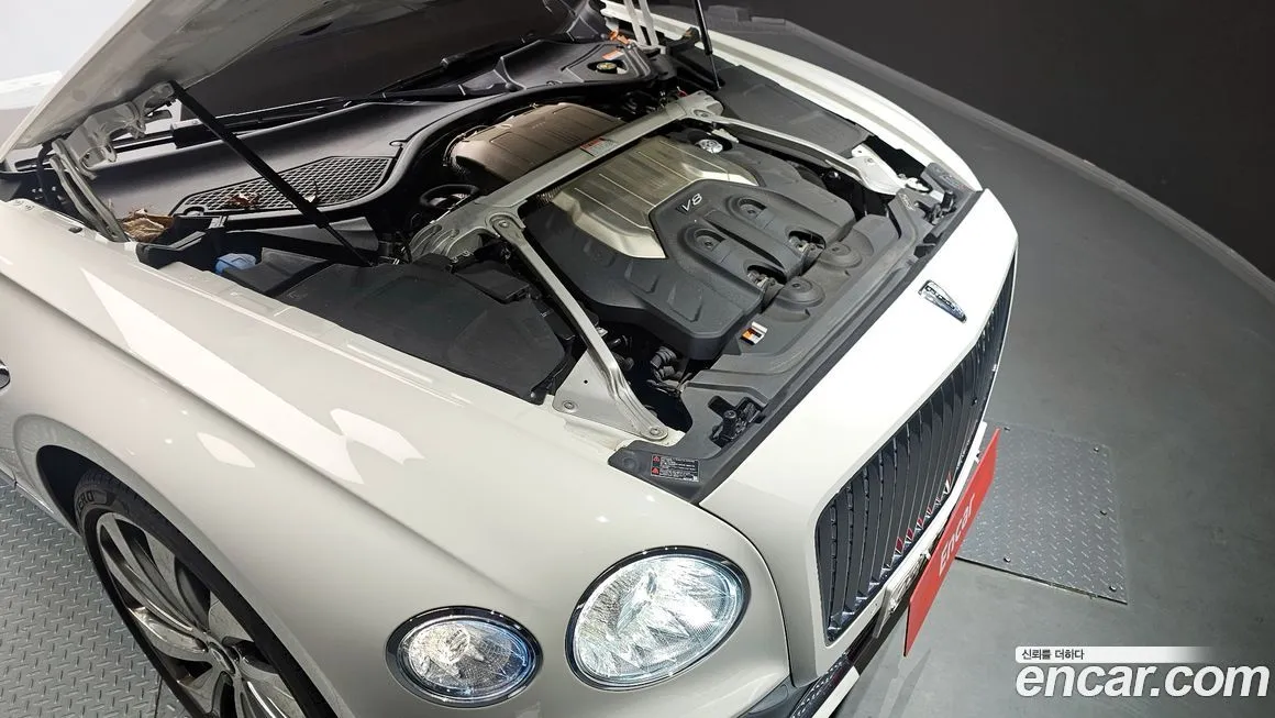 Bentley Flying Spur 2021 из KR, фото 6