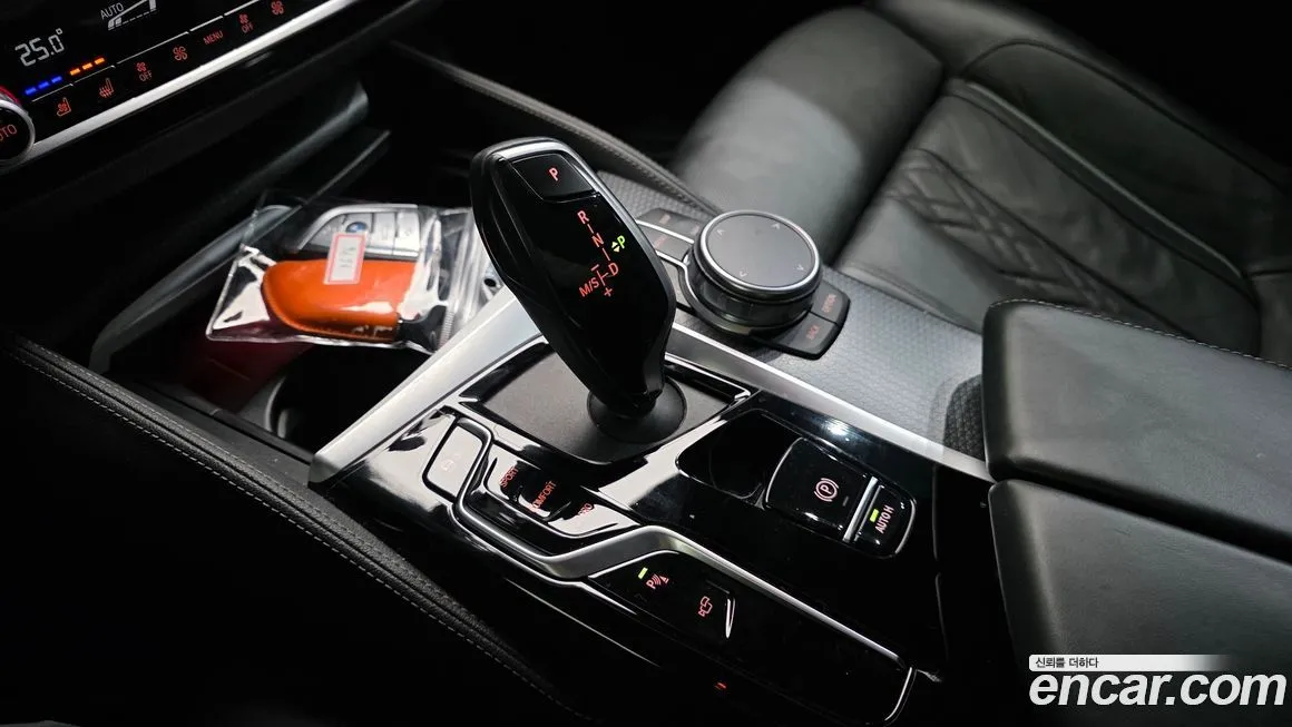 BMW 5-Series 2023 из KR, фото 9