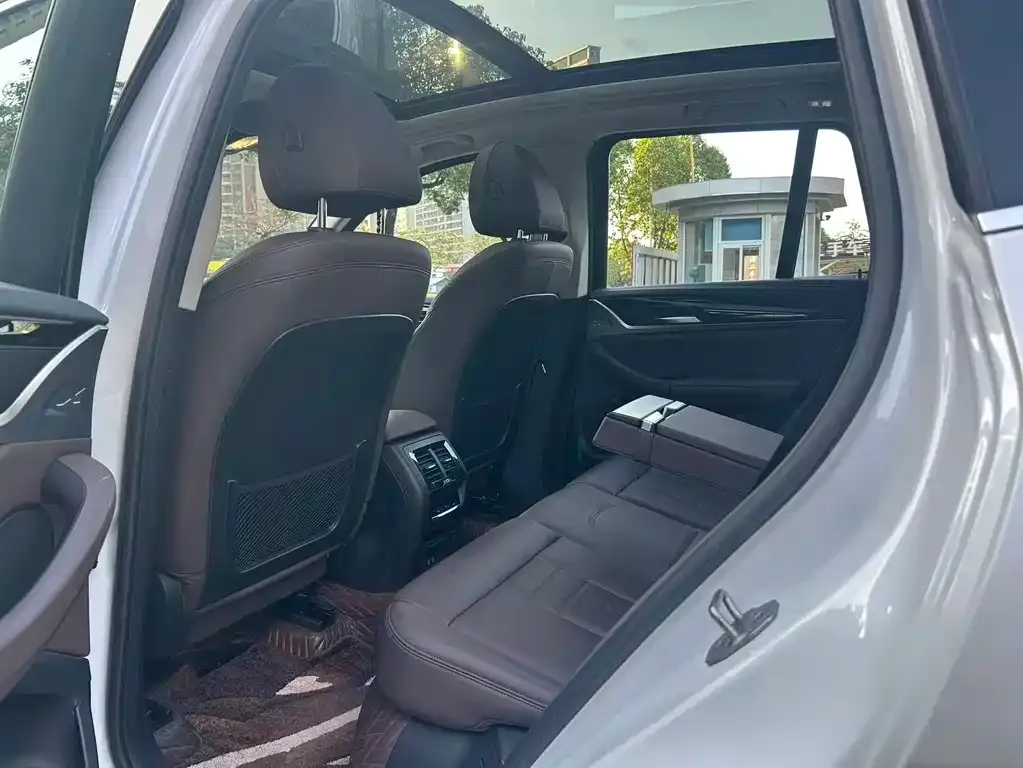 BMW X3 2021 из CN, фото 8
