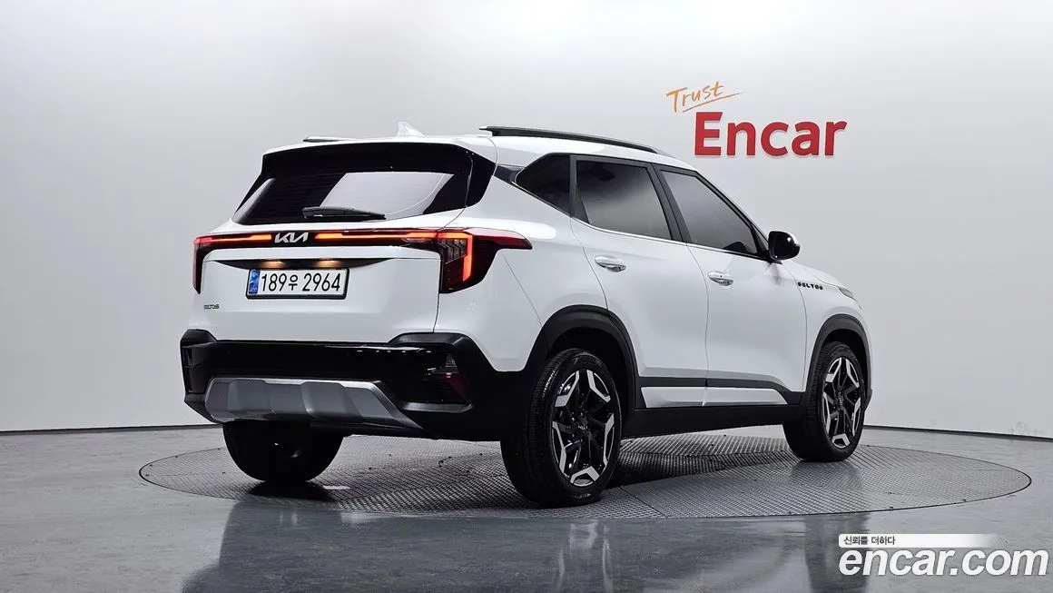 Kia Seltos 2024 из KR, фото 2