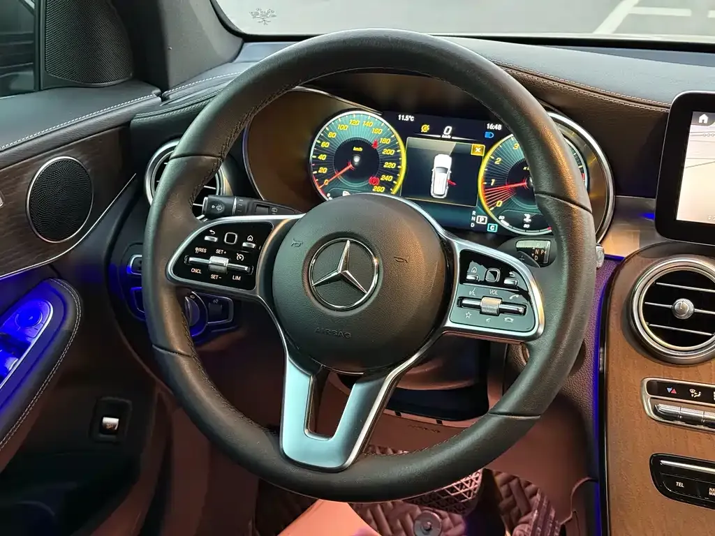 Mercedes-Benz GLC 2023 из CN, фото 8