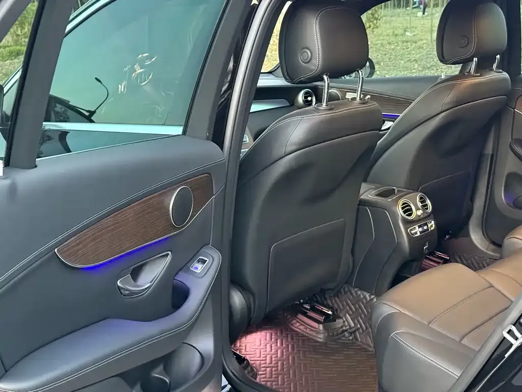 Mercedes-Benz GLC 2023 из CN, фото 9