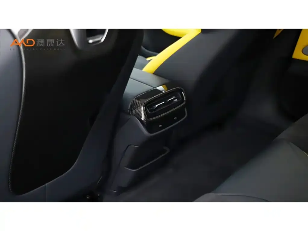 Xiaomi SU7 Ultra 2025 из CN, фото 9