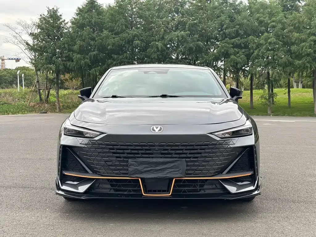 Changan UNI-V 2023 из CN, фото 2