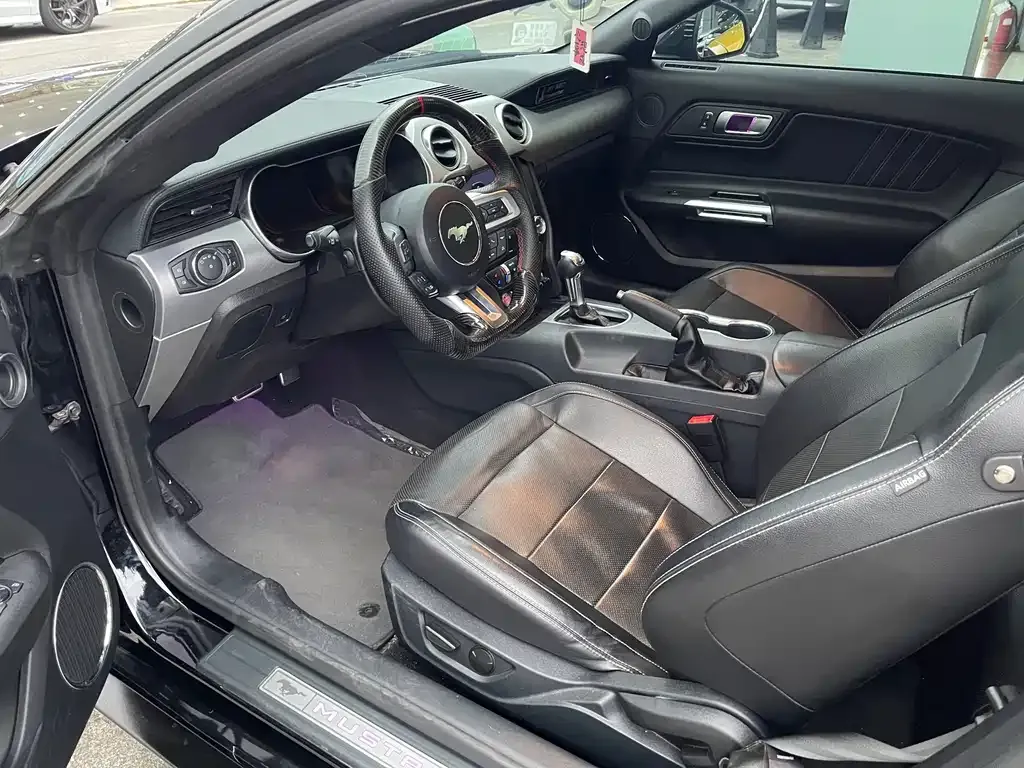 Ford Mustang 2022 из CN, фото 8