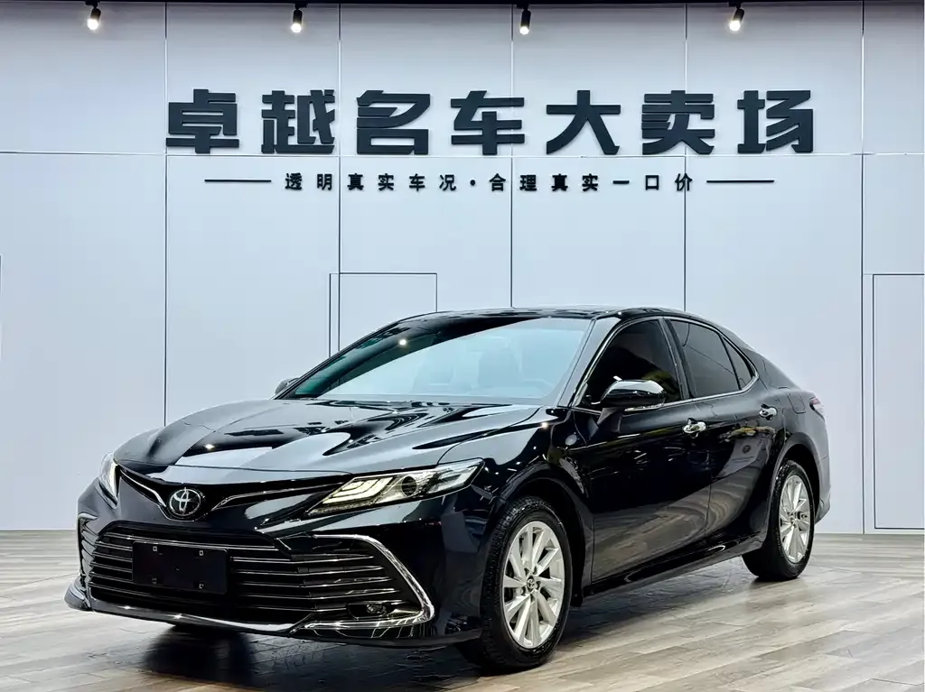 Toyota Camry 2022 из CN, фото 1