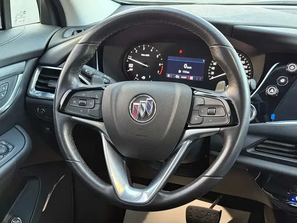 Buick Enclave 2022 из CN, фото 8