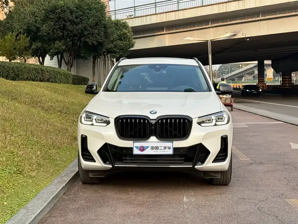 BMW X3 2023 из CN, фото 2
