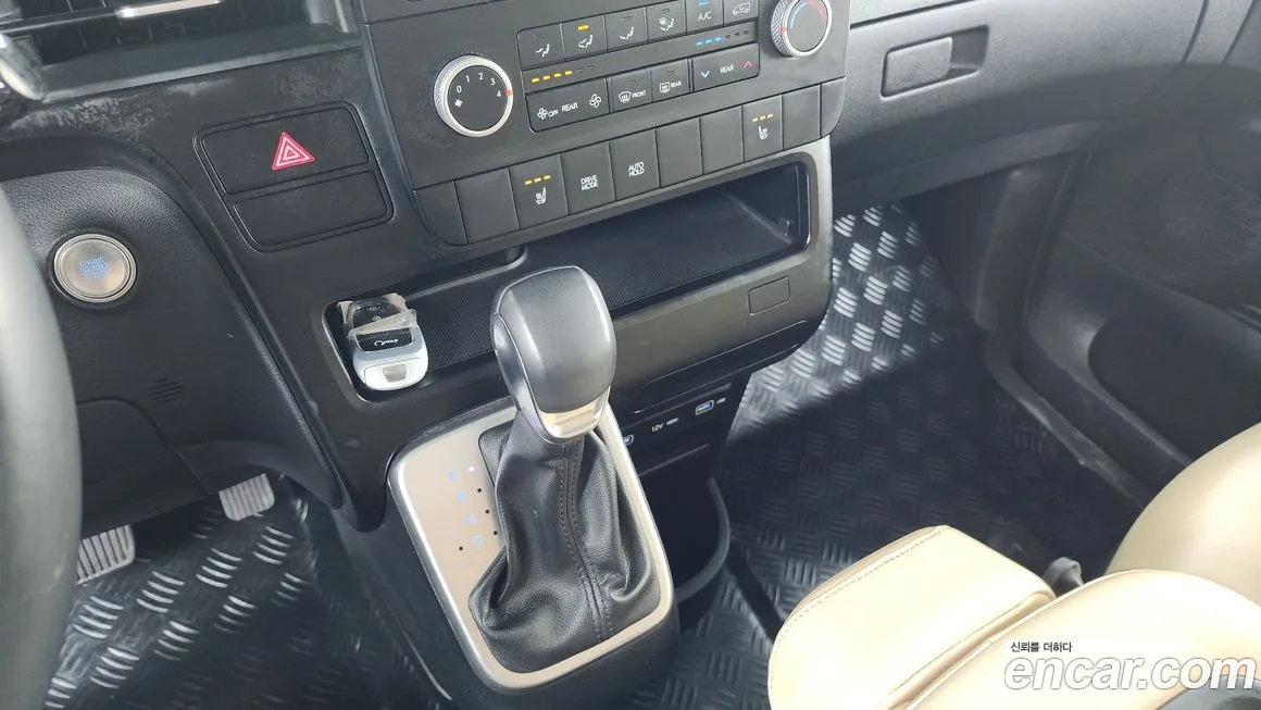Hyundai Staria 2023 из KR, фото 9
