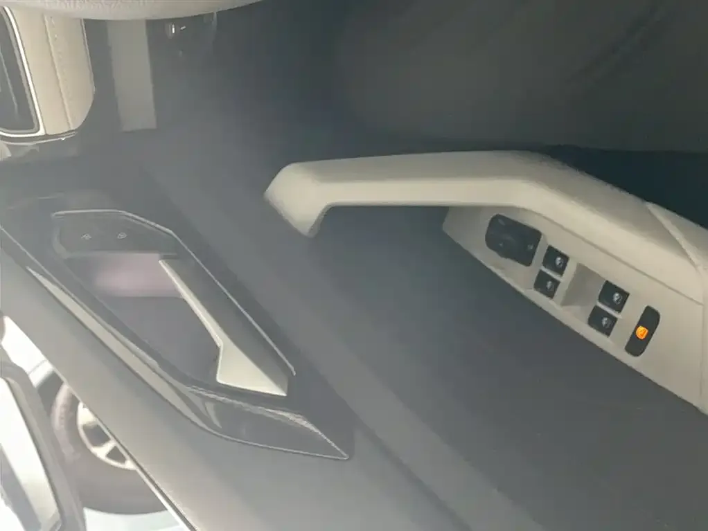 Volkswagen Tharu 2025 из CN, фото 3
